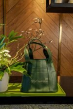 Customized leather bag gift - Image 4